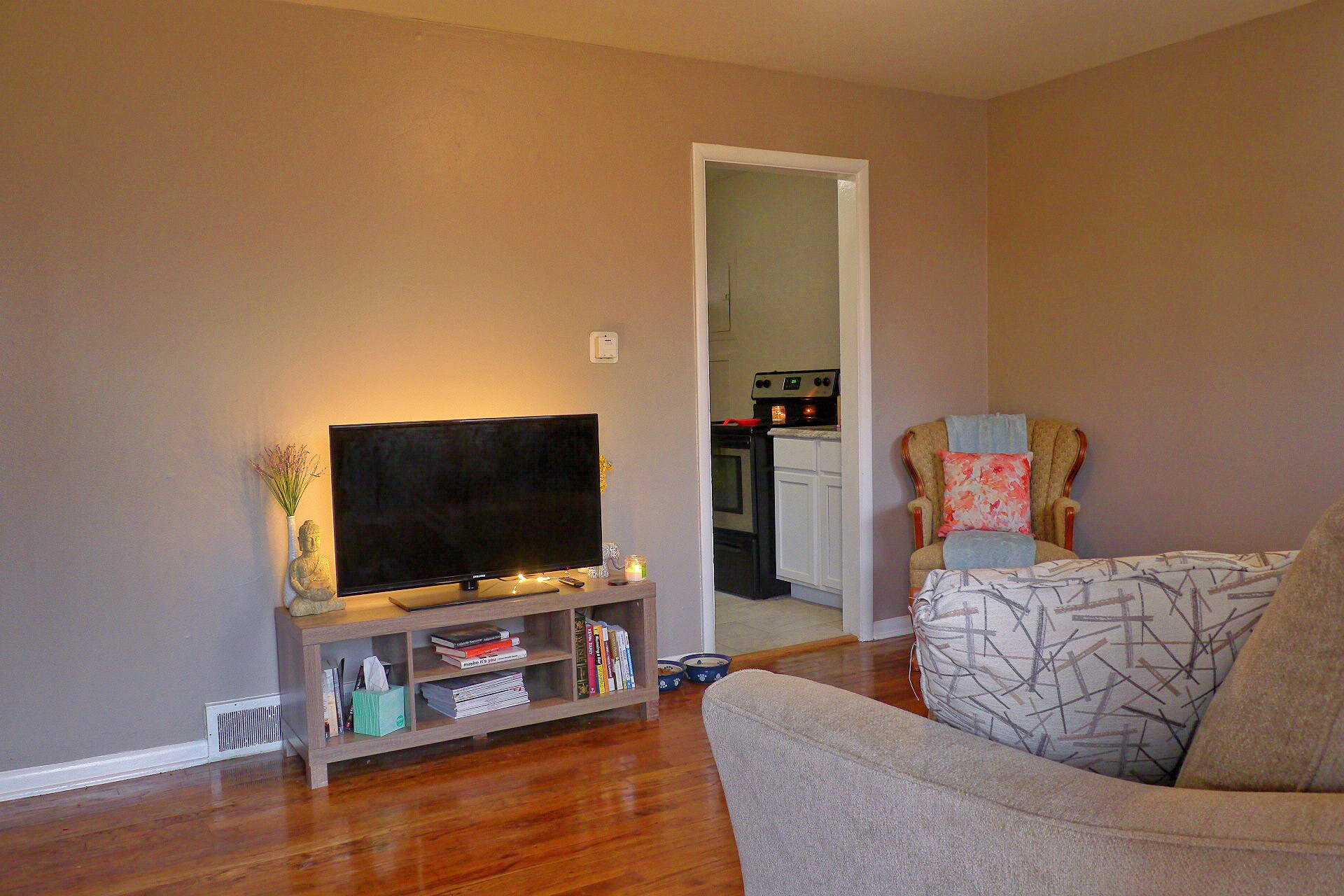 Building Photo - 3428 Charlotte St