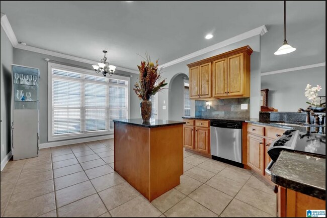 Building Photo - 2015 River Birch Way