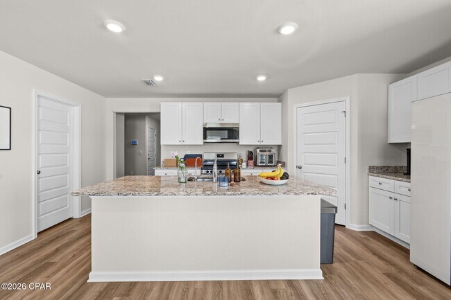 Building Photo - 7066 George Day Ln