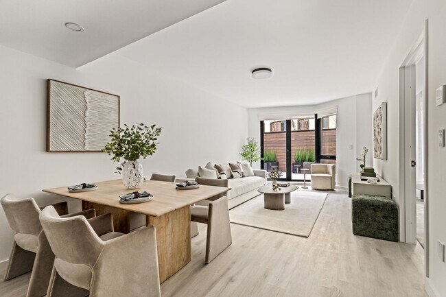 Building Photo - 2971 Shell Road #602