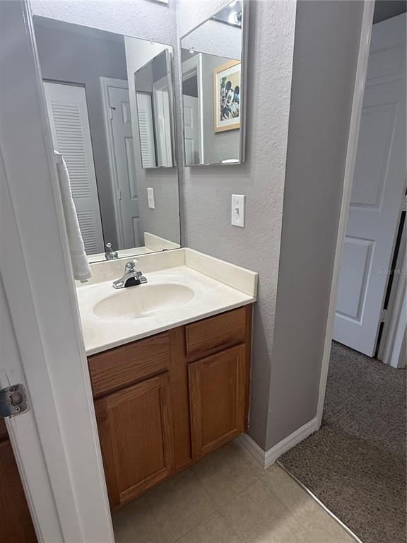 Building Photo - 4000 Santa Maria Dr