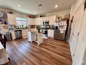 Building Photo - Cypress Grove