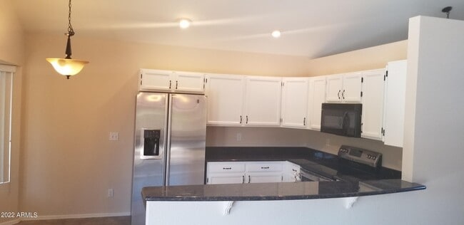 Building Photo - 13812 S 36th Way