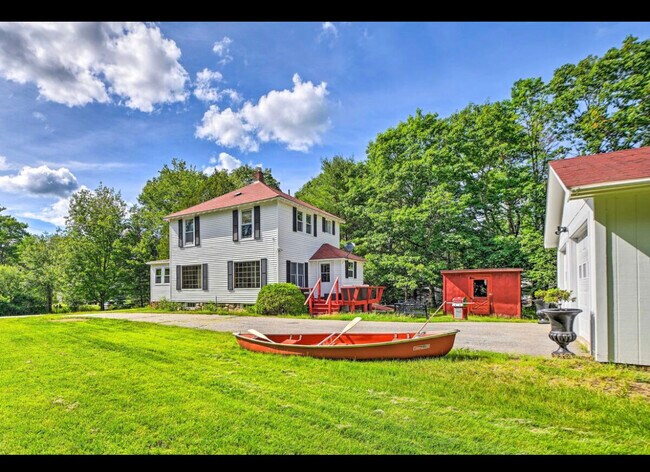 Building Photo - 757 Norway Dr