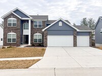 Building Photo - 4 bed 2 Bath Home in Parkway West