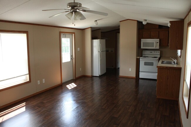 Building Photo - 16956 County Rd 1526 Ct