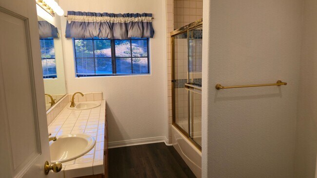 Building Photo - Bell Canyon 5-Bedroom Home with Panoramic Valley Views – Expansive Yard & Gated Community