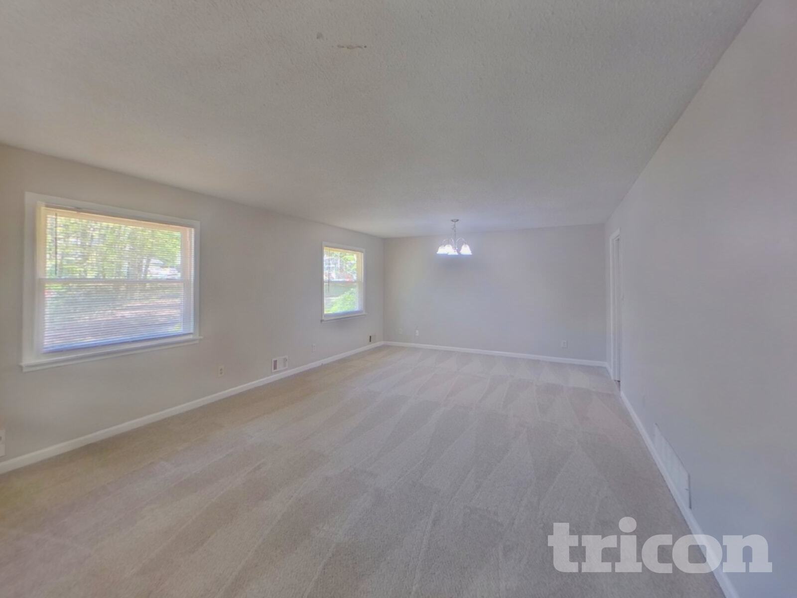 Building Photo - 2574 Northbrook Rd