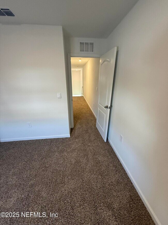 Building Photo - 55 Blue Hvn Rd