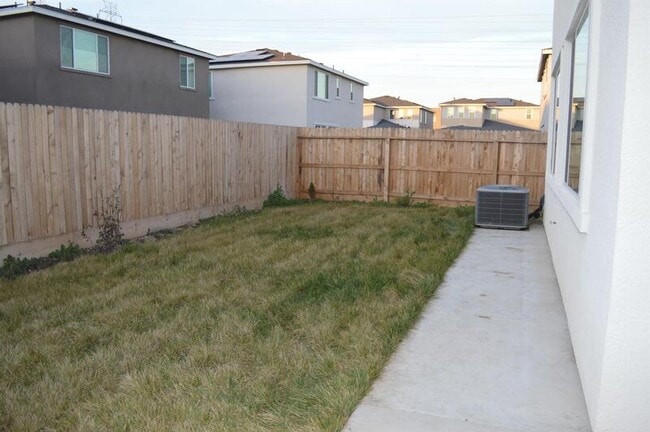 Building Photo - 2459 Robledo Wy