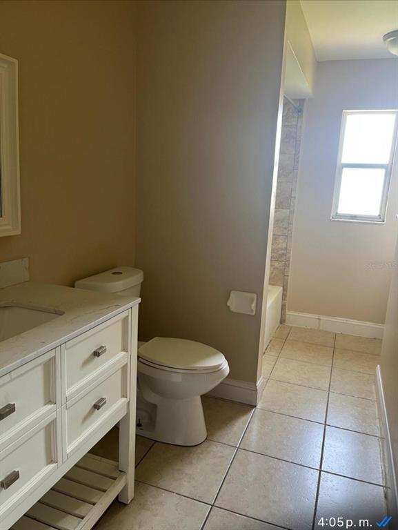 Building Photo - 966 California Woods Cir