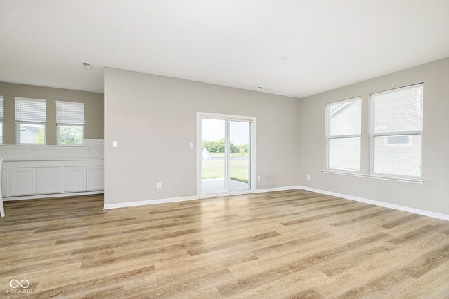 Building Photo - 11916 Redpoll Trl