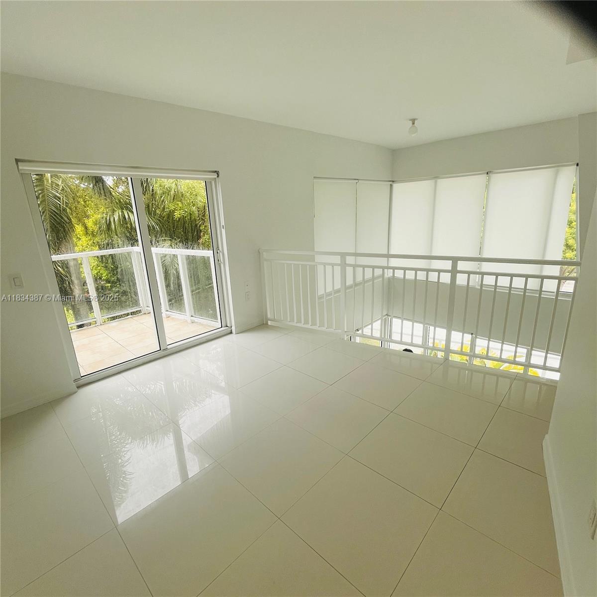 Other - Master bedroom - 1650 Brickell Ave