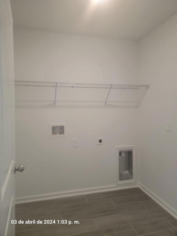 Building Photo - 3295 Laurent Lp