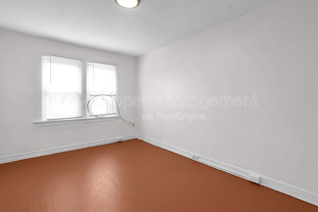 Building Photo - 940 Geers Ave