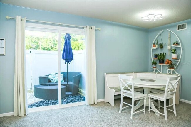 Building Photo - 507 NW 39th Rd