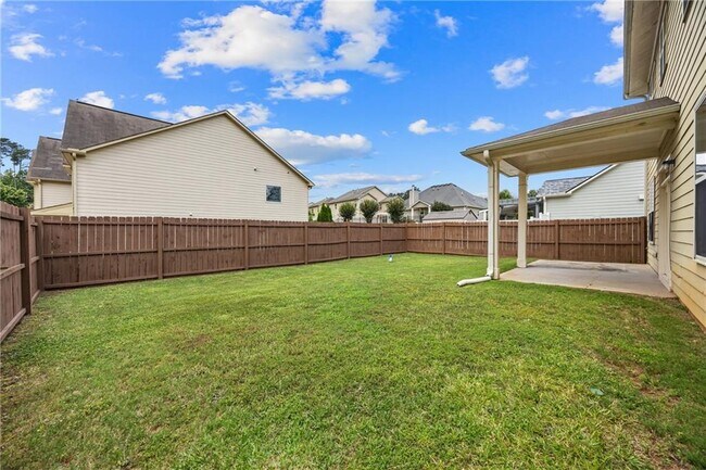 Building Photo - 4381 Challedon Dr
