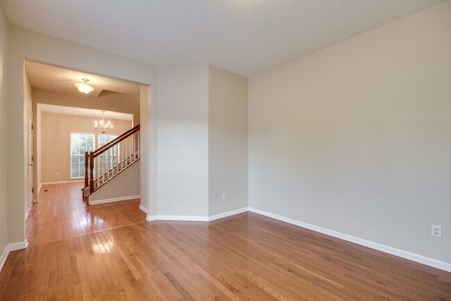 Building Photo - 3594 Armada Dr