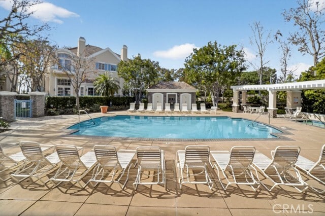 Building Photo - 3 Chandon