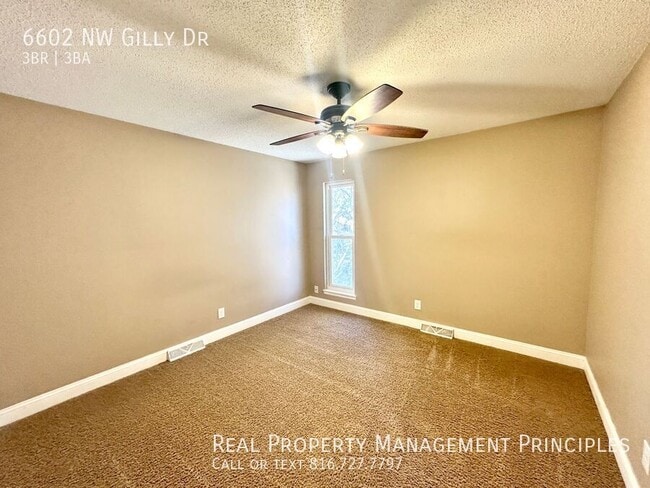 Building Photo - 6602 NW Gilly Rd