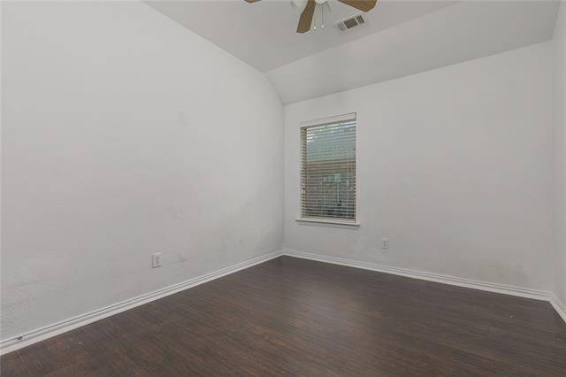 Building Photo - 2300 Castle Creek Dr