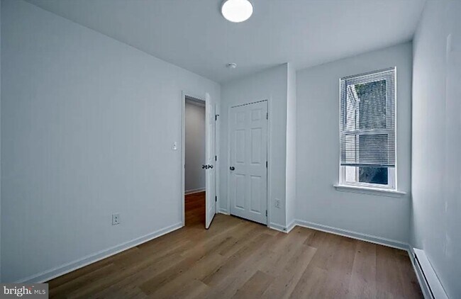 Building Photo - 1616 W Wingohocking St