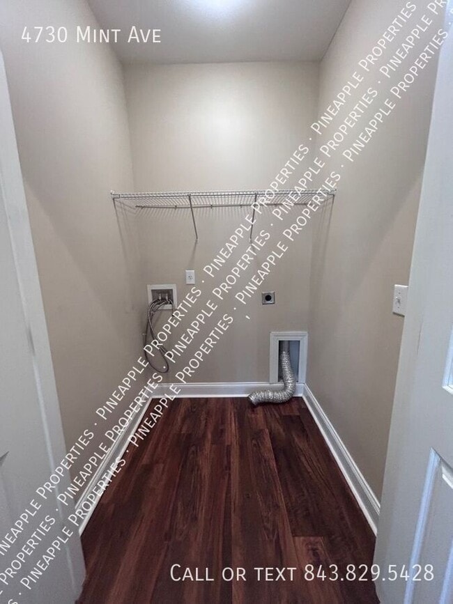 Building Photo - 4730 Mint Ave