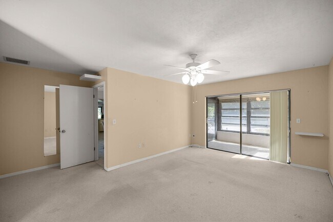Building Photo - Comfort, Style & Space – 3 Bedroom Home in...