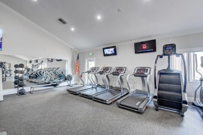 Building Photo - 10253 Riverbend Terrace