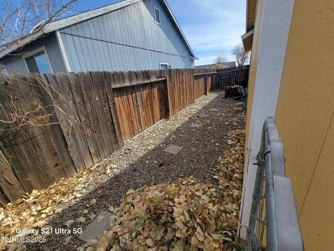 Building Photo - 404 Kathy Ave