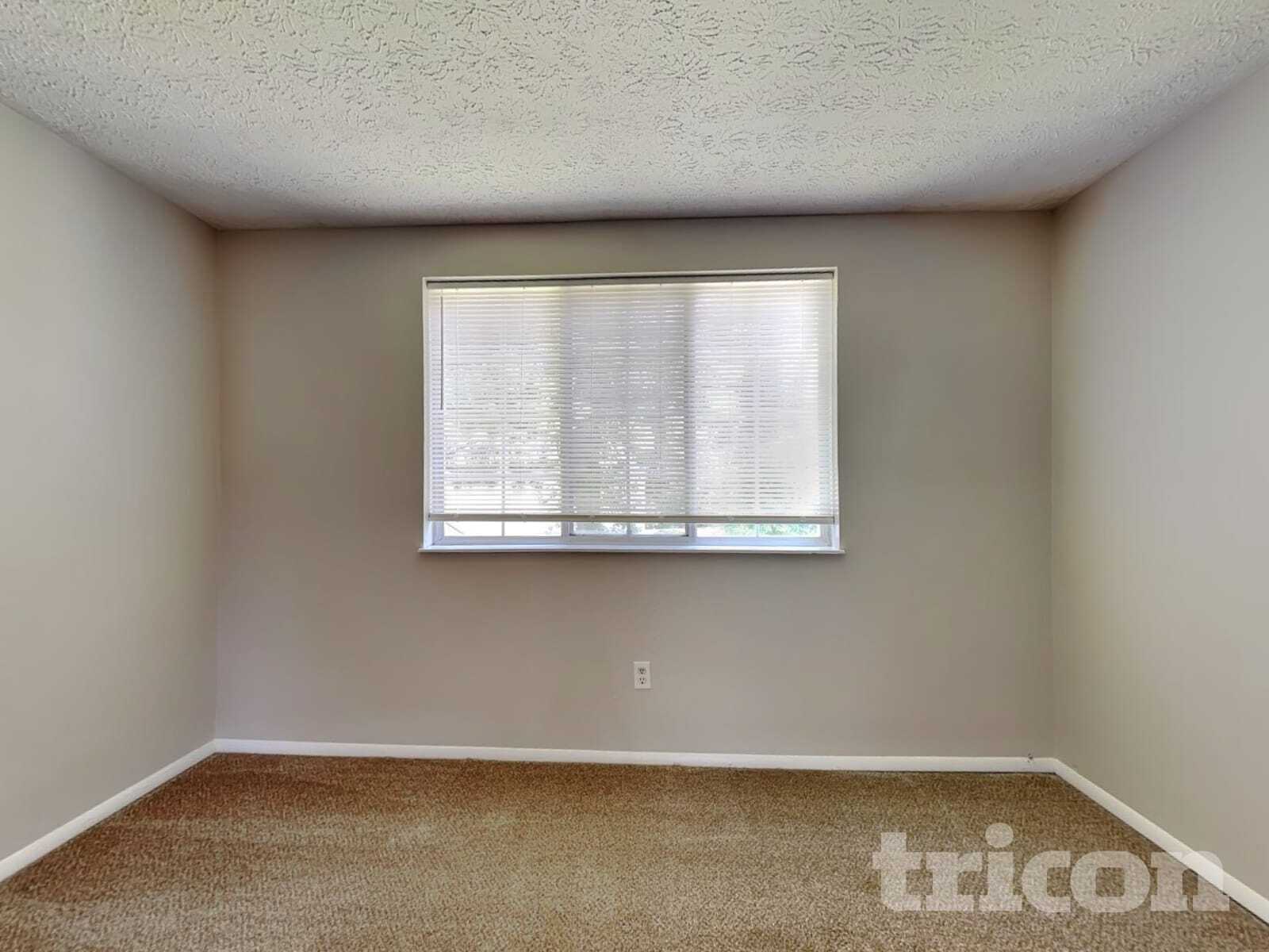 Building Photo - 4928 Rockborough Trail NW