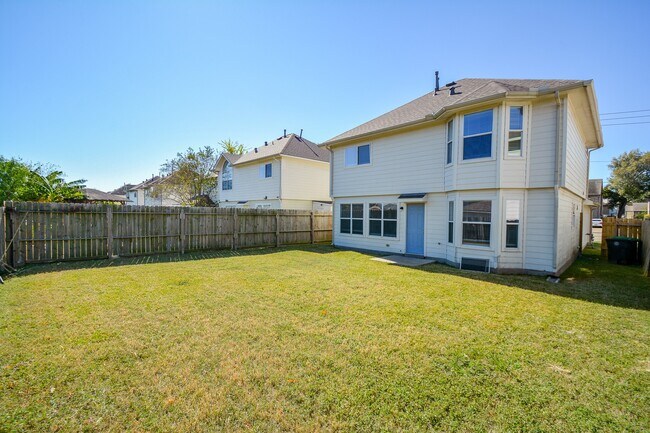 Building Photo - 9107 Dairy View Ln