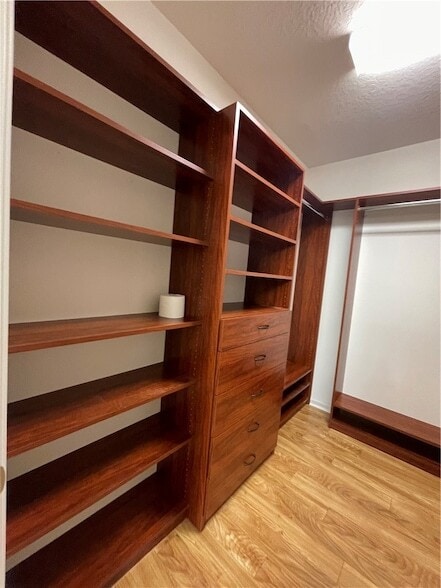 Building Photo - 1586 Lexington Square SW