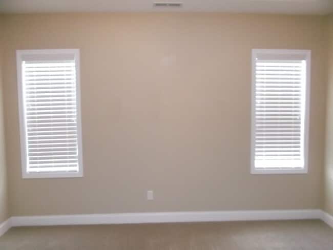 Building Photo - Absolutely Gorgeous!