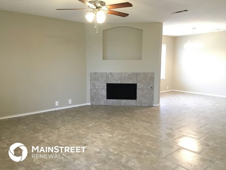 Building Photo - 1902 Purdue Dr