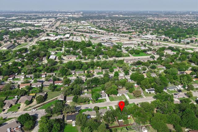 Building Photo - 329 S 2nd St