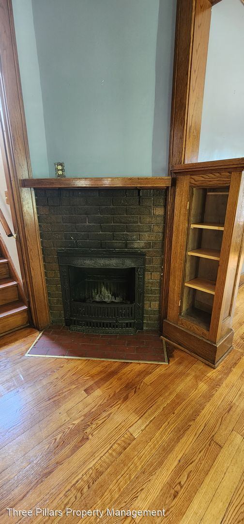 Building Photo - 4 br, 3 bath House - 511 5th Ave NW