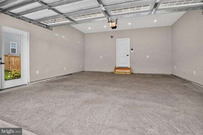Building Photo - 130 Mckittrick Dr