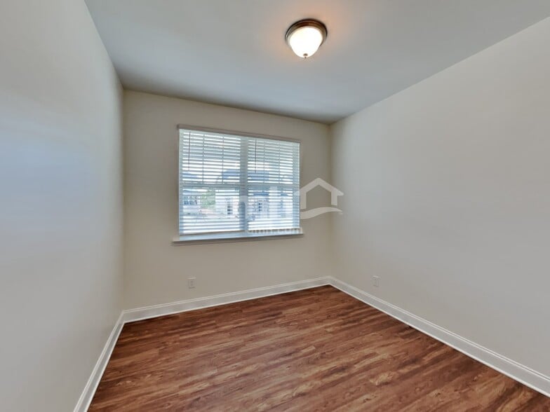 Building Photo - 134 Keyser Dr