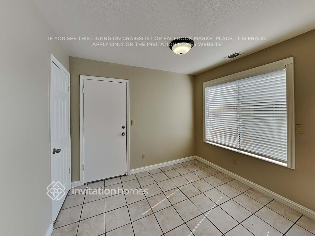 Building Photo - 844 Tranquil Ln