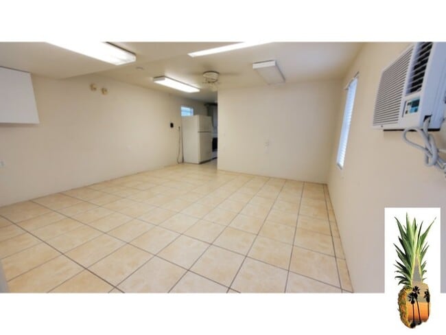 Building Photo - 1 bedroom, 1 bath, apartment, Englewood