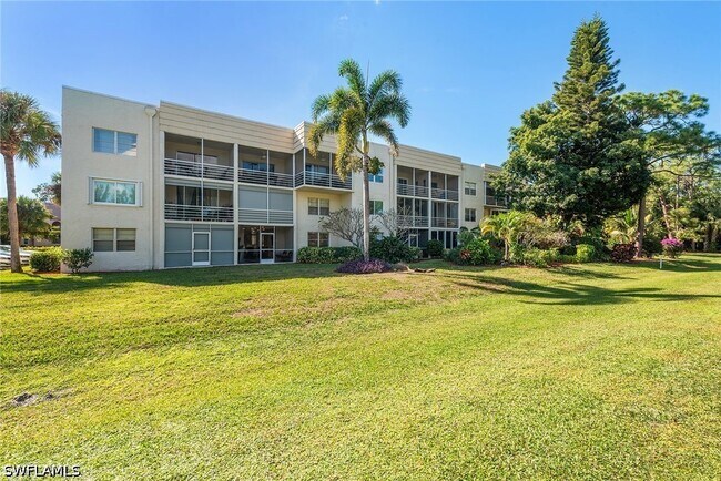 Building Photo - 501 Forest Lakes Blvd