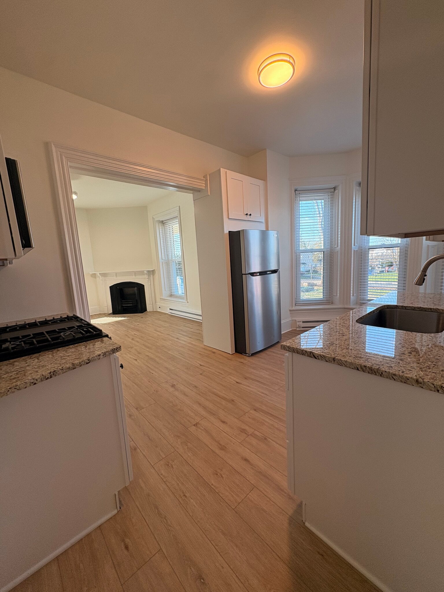 Building Photo - 61 Forest Ave