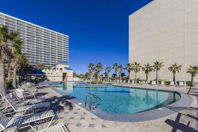 Building Photo - 1010 W Beach Blvd