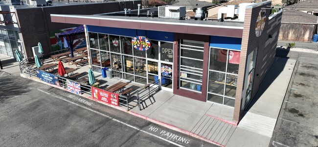Building Photo - 4560 W 16th Ave