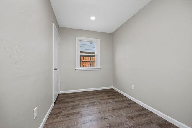 Building Photo - 3104 St Joachim Ln