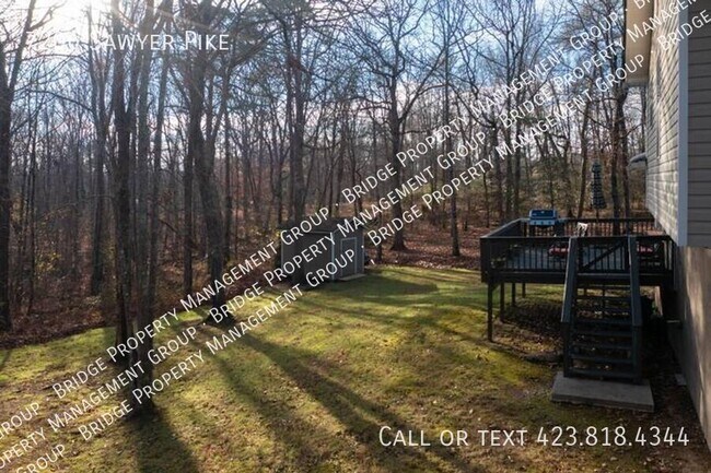 Building Photo - 7206 Sawyer Rd