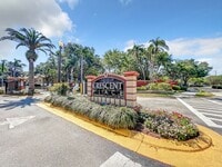 Building Photo - 828 Grand Regency Pointe