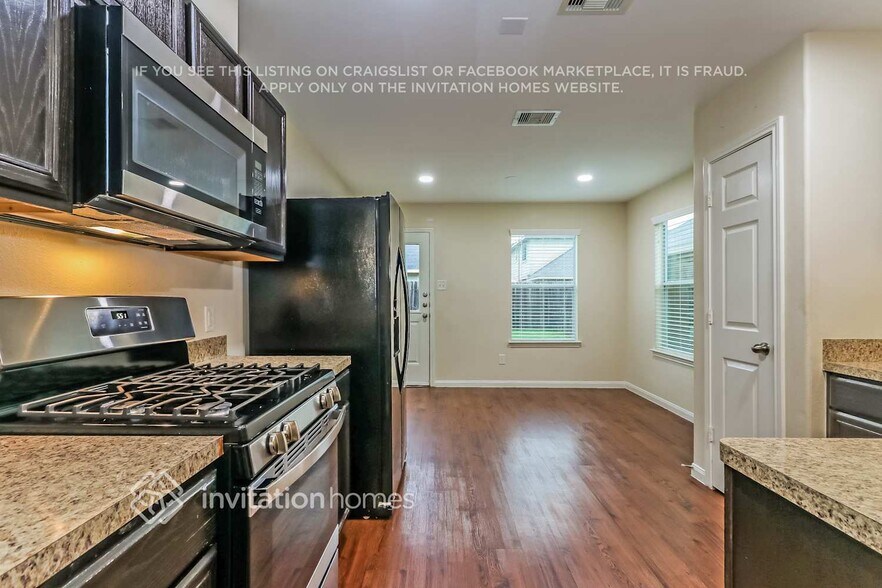 Building Photo - 18802 N Lyford Dr