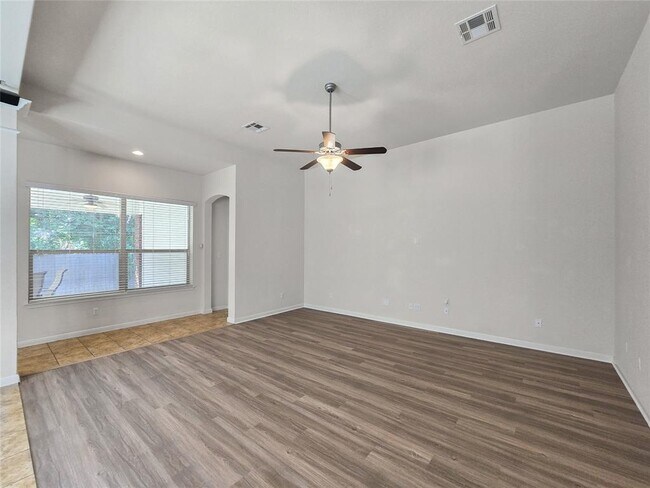 Building Photo - 13108 Hymeadow Cir